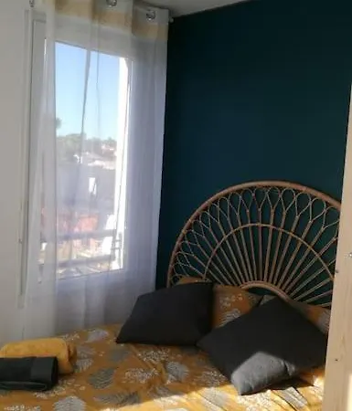 Апартаменты Studio Castelnau-Le-Lez *